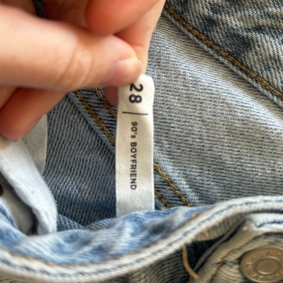 Pacsun Light Wash 90’s Boyfriend Jeans With Flowers - Picture 2 of 4